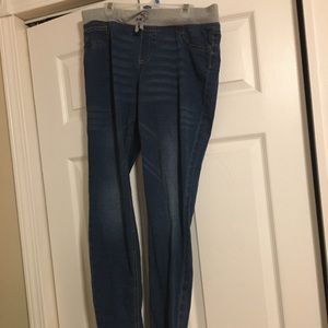 Girls plus Arizona jeans super stretchy